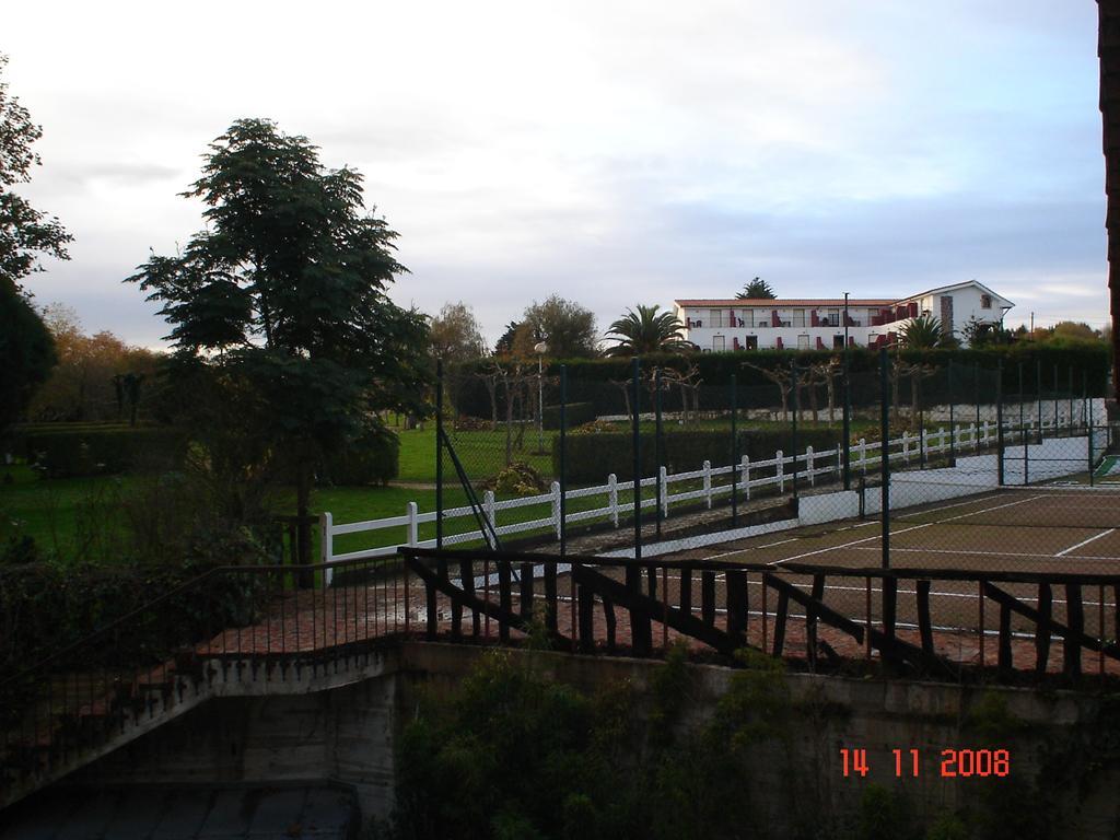 Casa De Guela Hotel Сантилана дел Мар Екстериор снимка